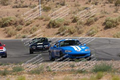 media/Jun-01-2025-CalClub SCCA (Sun) [[eae223c5dd]]/Group 5/Qualifying/